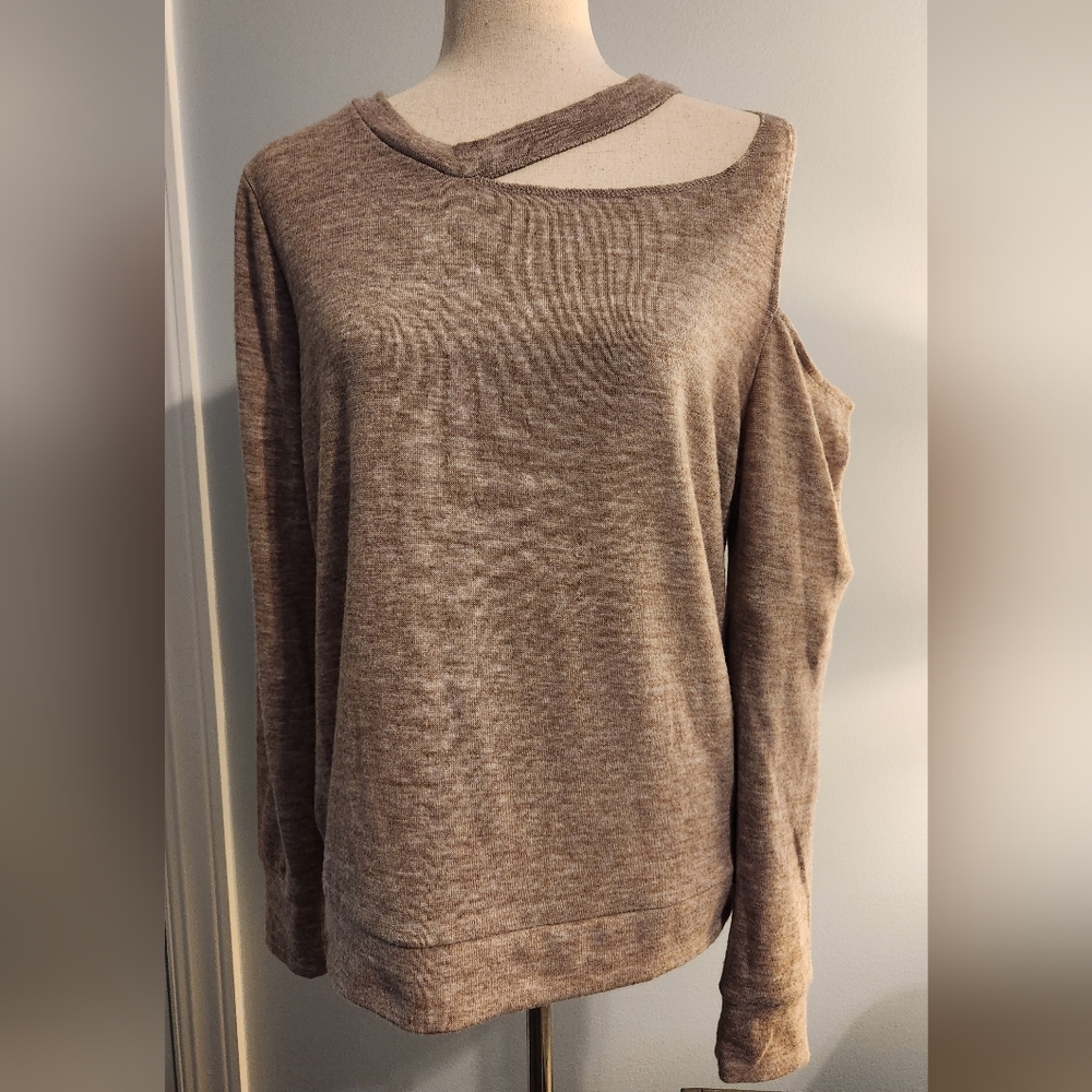 NEW PRICE: RD Style Cut Out Sweater